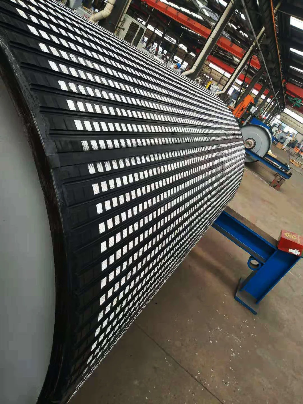 Manufacturer Ceramic Rubber Lagging Sheet for Conveyor Belt Drive Pulley